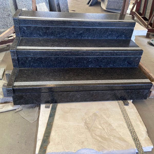 Anti-Slip-Angola-Black-Granite-Stairs-3'-10'-Thermaled-Treads
