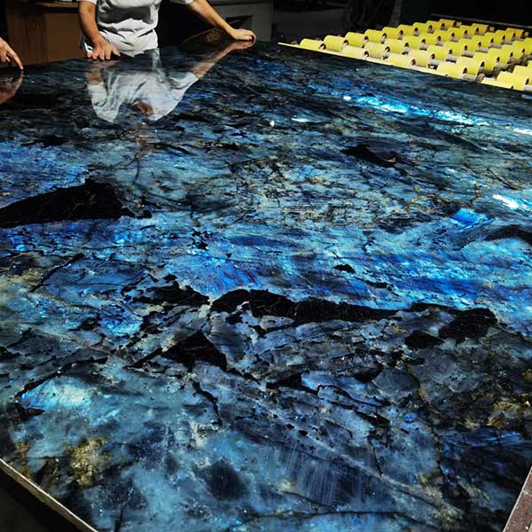 Luxury-Countertop-Slabs