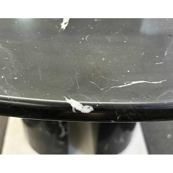round-extendable-table-surface